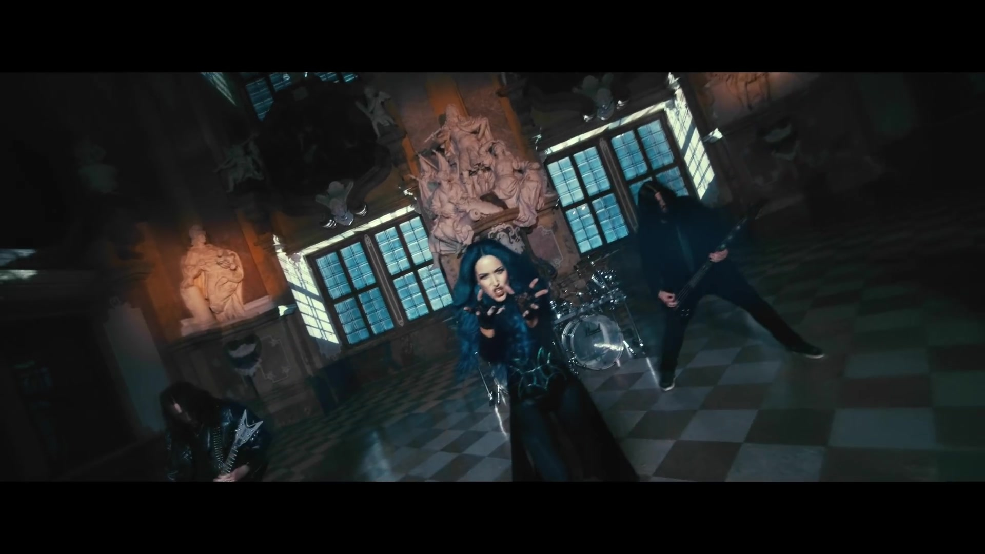 Arch Enemy - House Of Mirrors